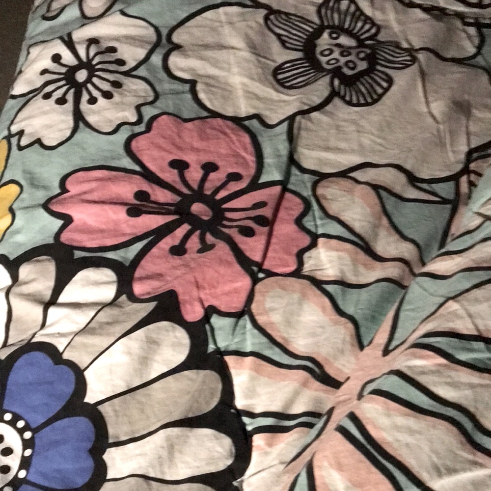 PB Teen quilt & shams